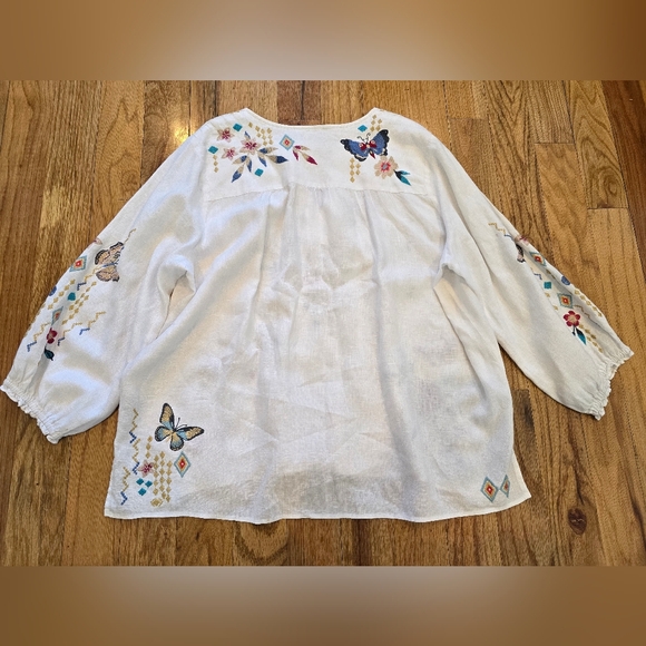 Johnny Was Mariposa Easy Linen Blouse White Embroidered XL Flower Butterfly - Picture 5 of 8